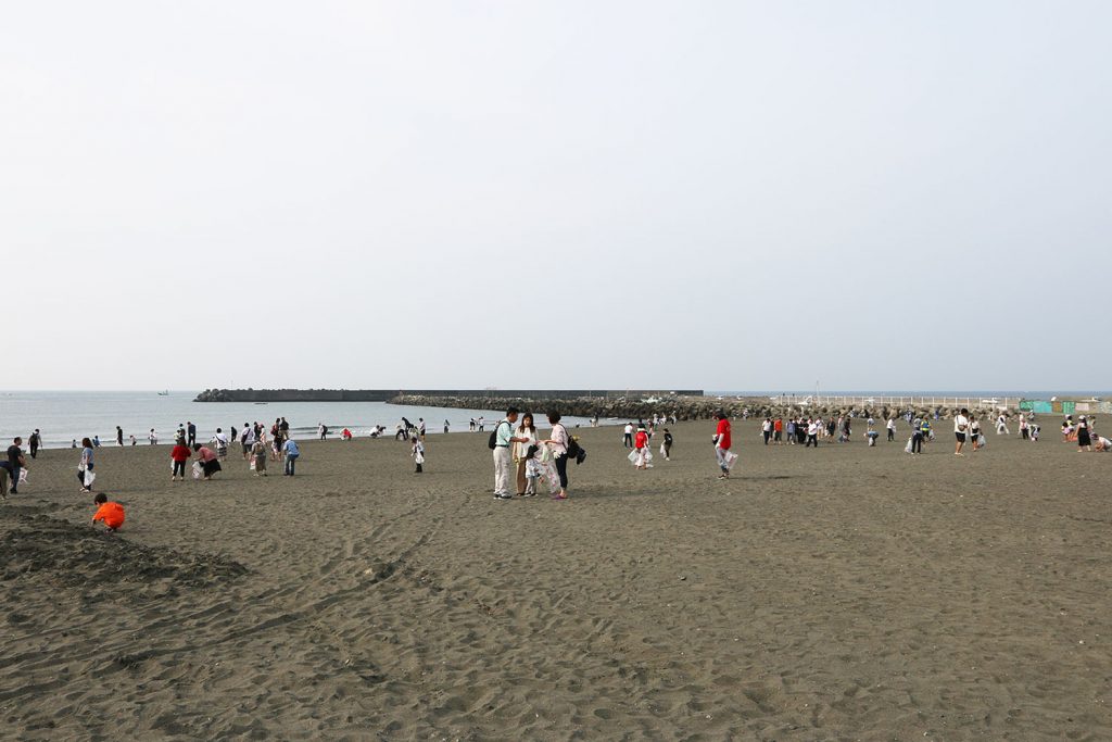 美化キャンペーンクリーン茅ヶ崎 海岸清掃団体 湘南ウキブイ